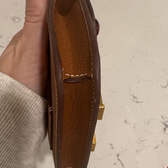 Hermes Constance Slim in Gold - Picture 4 of 11